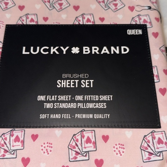 Lucky brand 2024 Valentine’s Day love card queen sheet set  - Picture 3 of 6